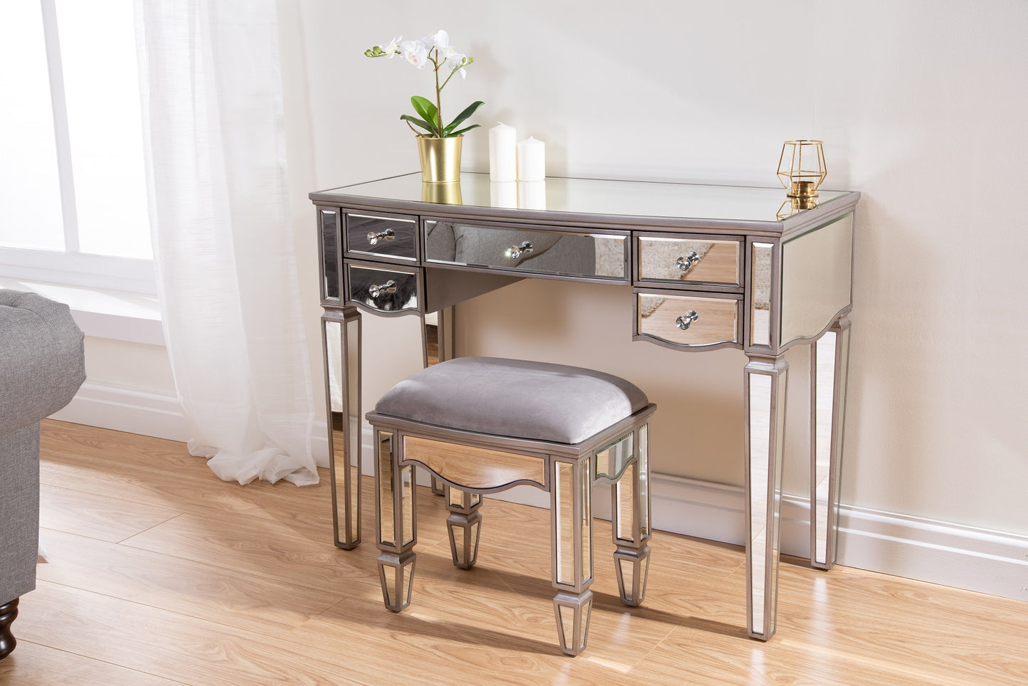 Dressing Table