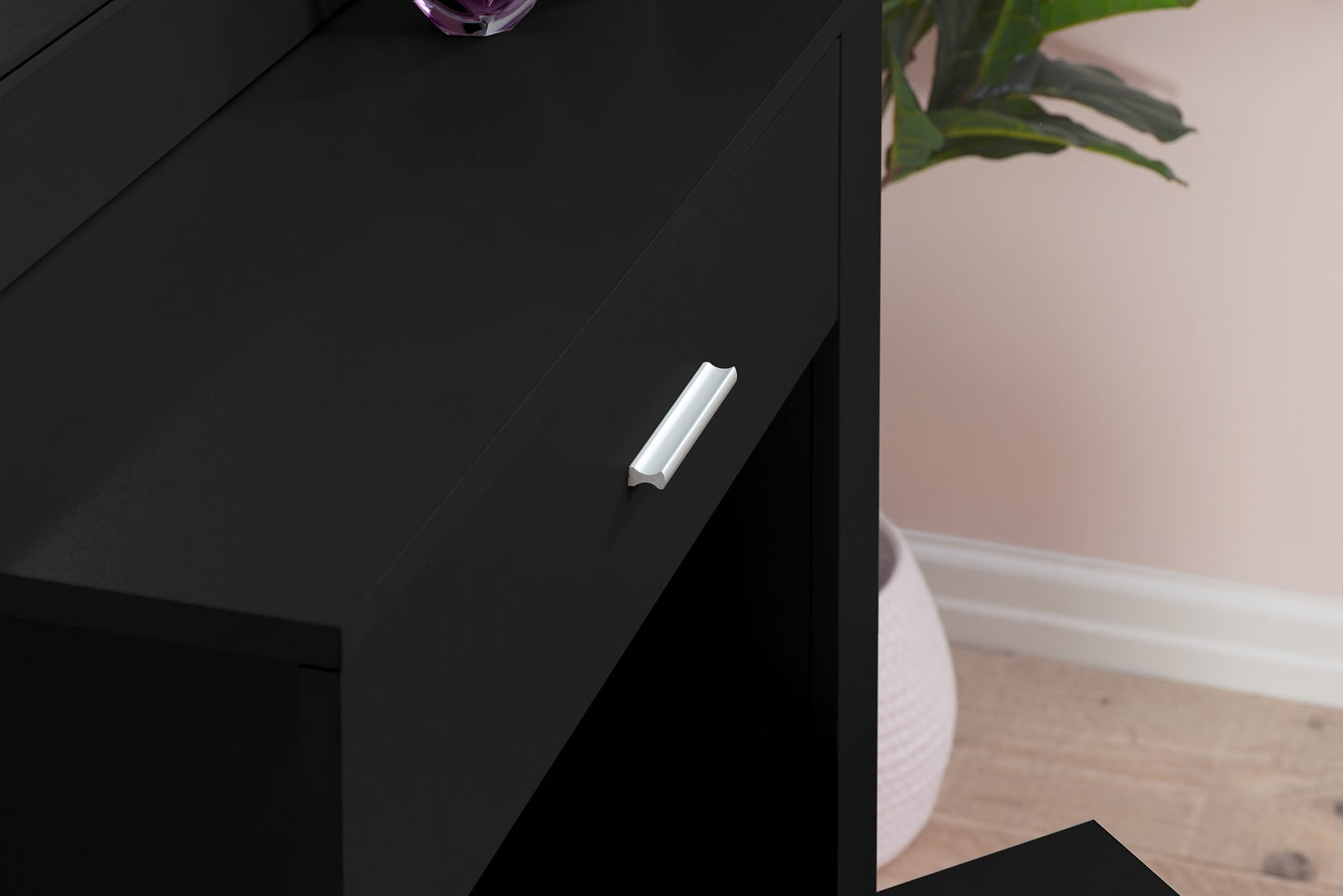 Dressing Table with Mirror