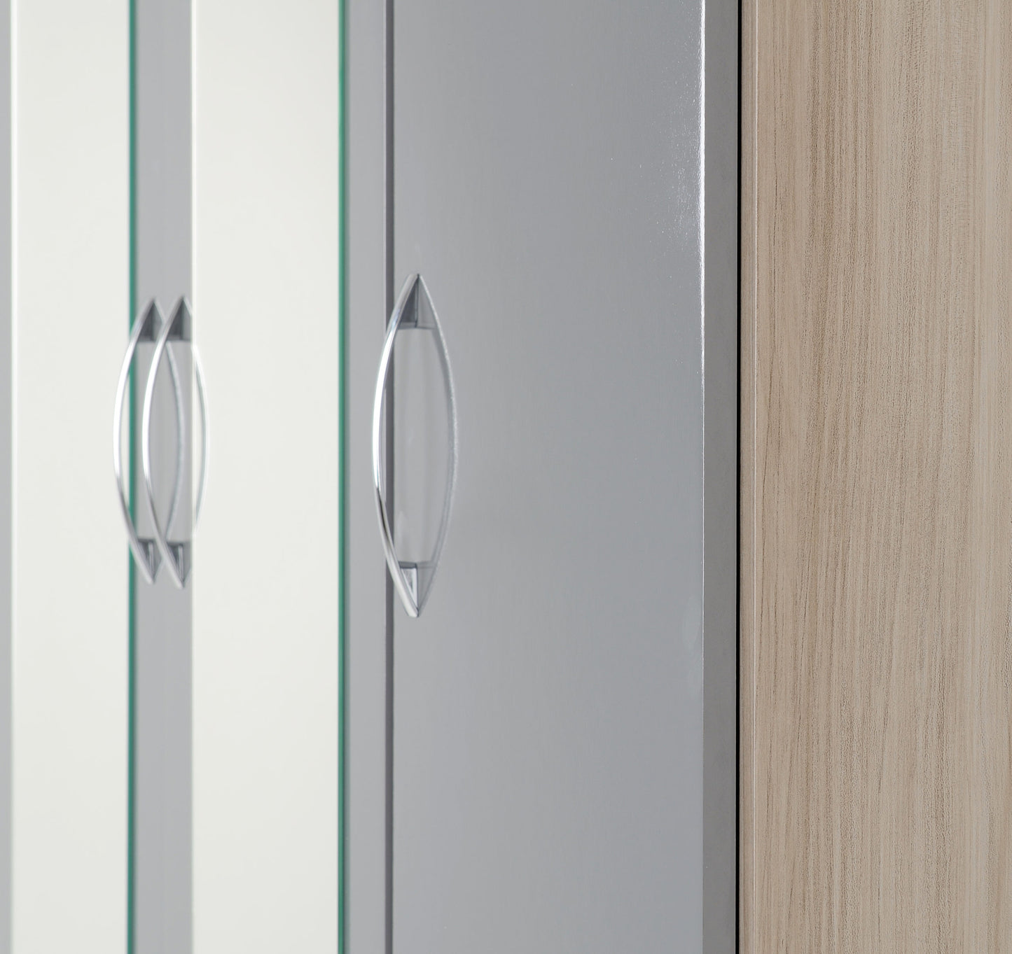 Nevada 3 Door 2 Drawer Mirrored Wardrobe