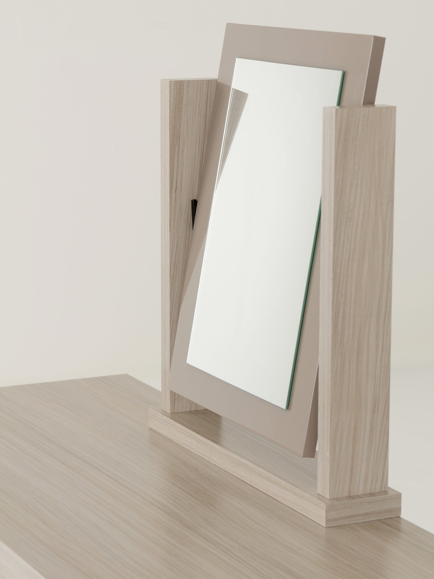 Nevada 4 Drawer Dressing Table Set