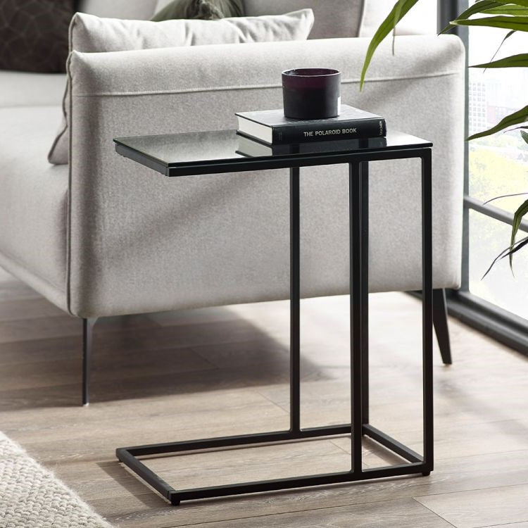 Chicago Drinks Table