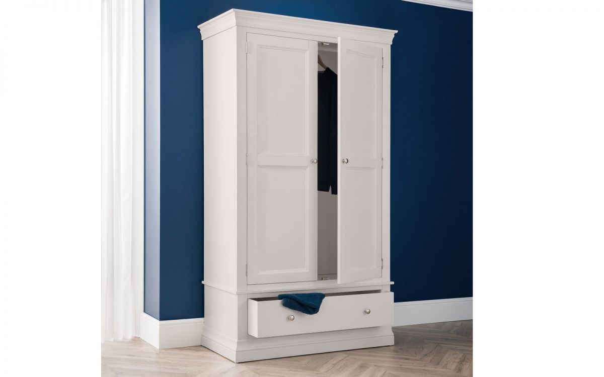 Clermont Bedroom Set