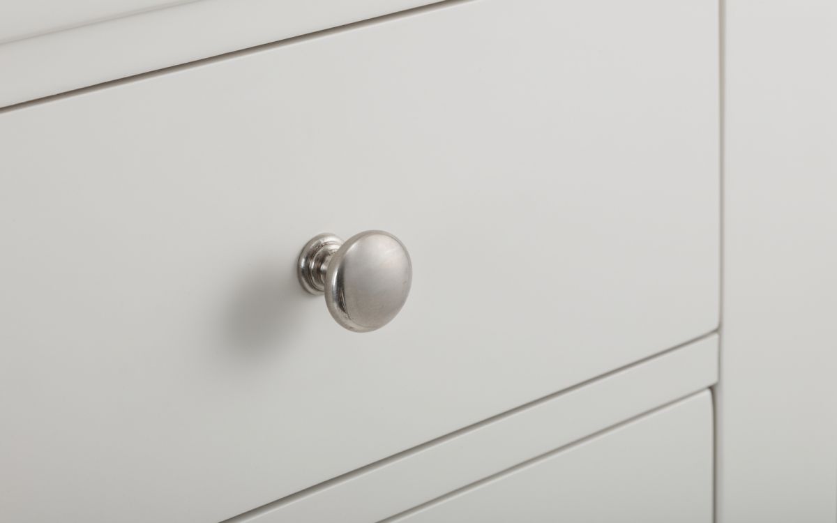 7 Drawer Chest of Drawers