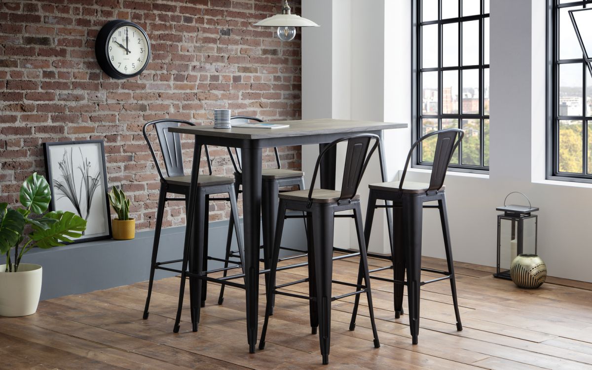 Bar Table