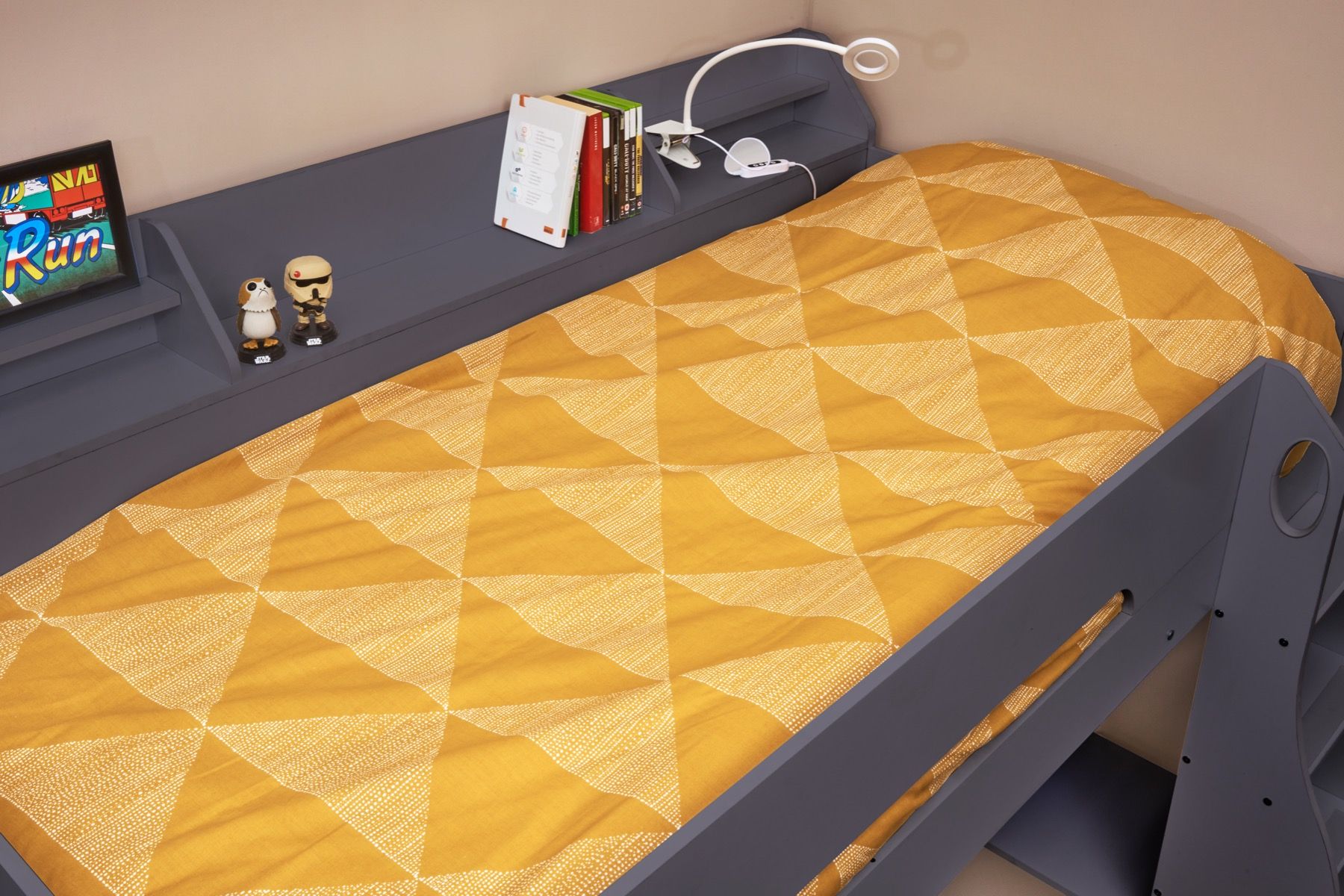 Gaming Bed in Anthracite