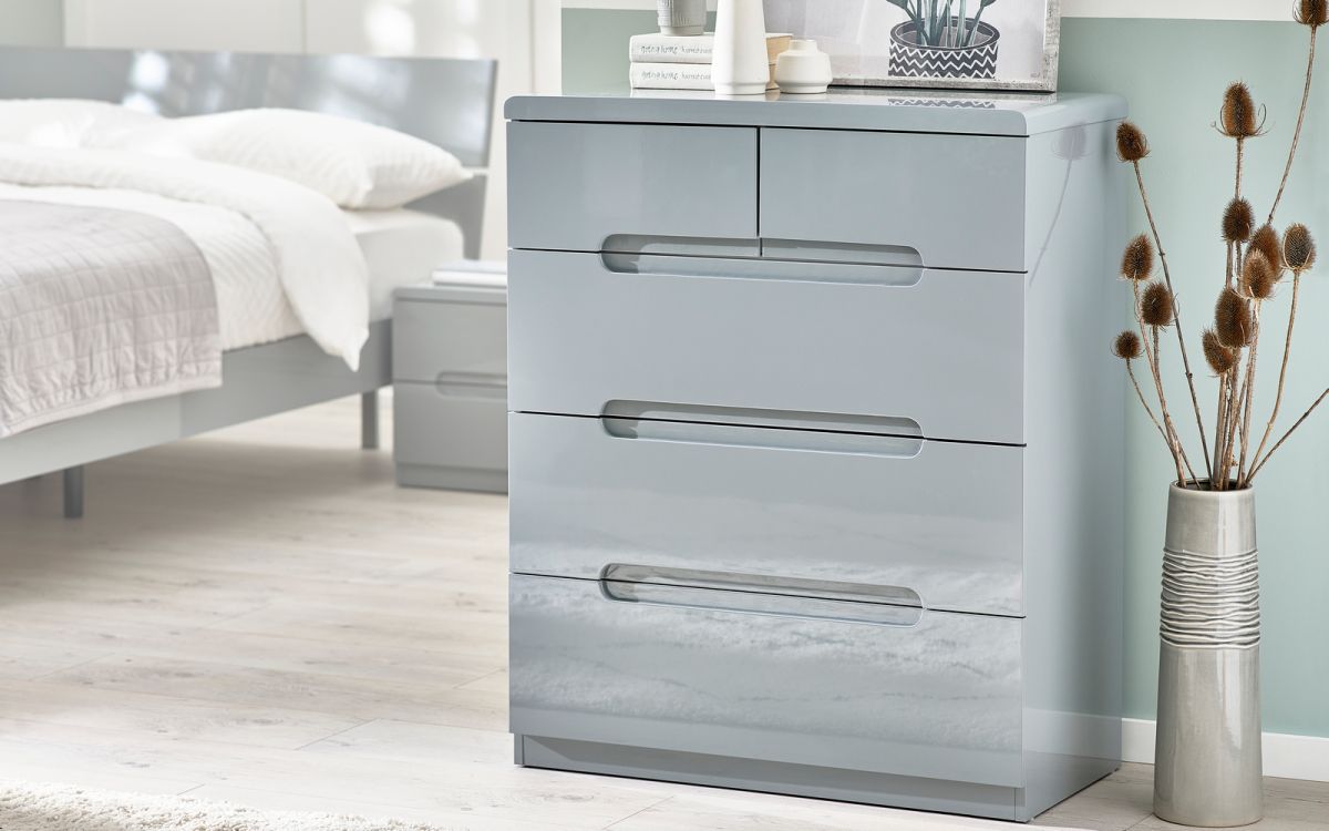 5 Drawer Chest of Drawers