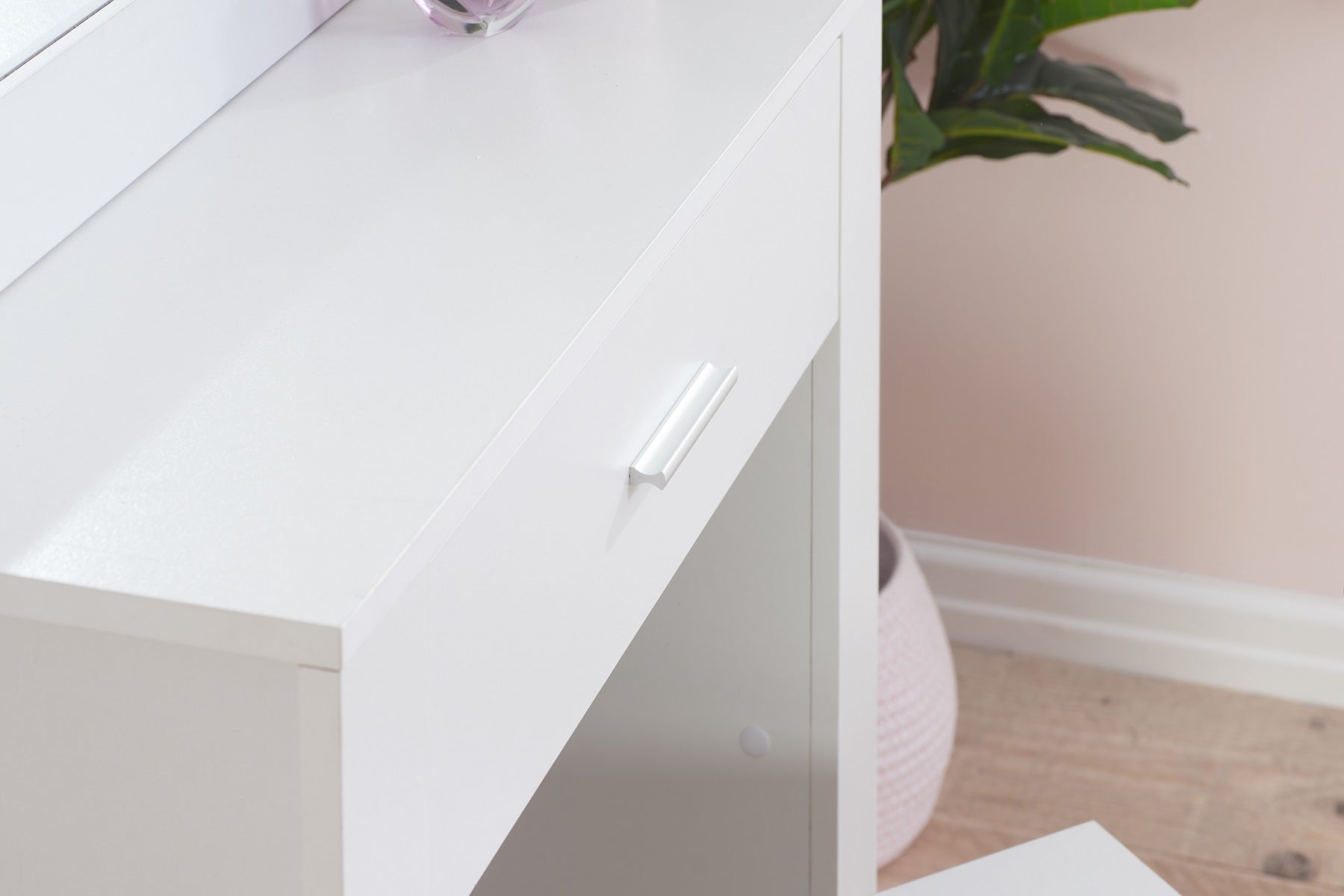 Dressing Table with Mirror